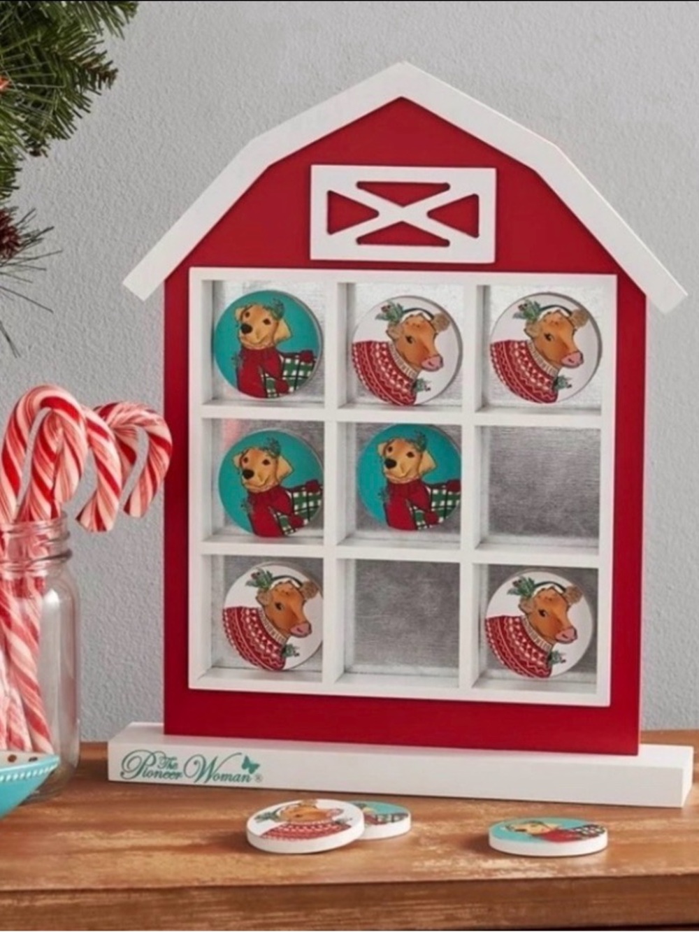 🌺 New The Pioneer Woman Holiday/Christmas Red Barn MDF Tic-Tac-Toe Game